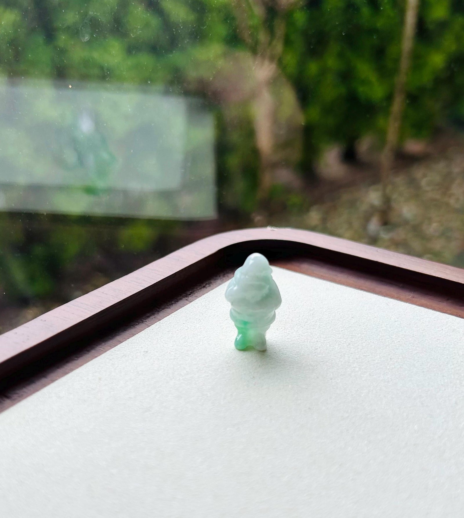 Jadeite Jade Ornament Authentic Burmese Untreated Type A Icy Green Jadeite Santa Petite Table Display Hand-carved Santa Jade Christmas Gift
