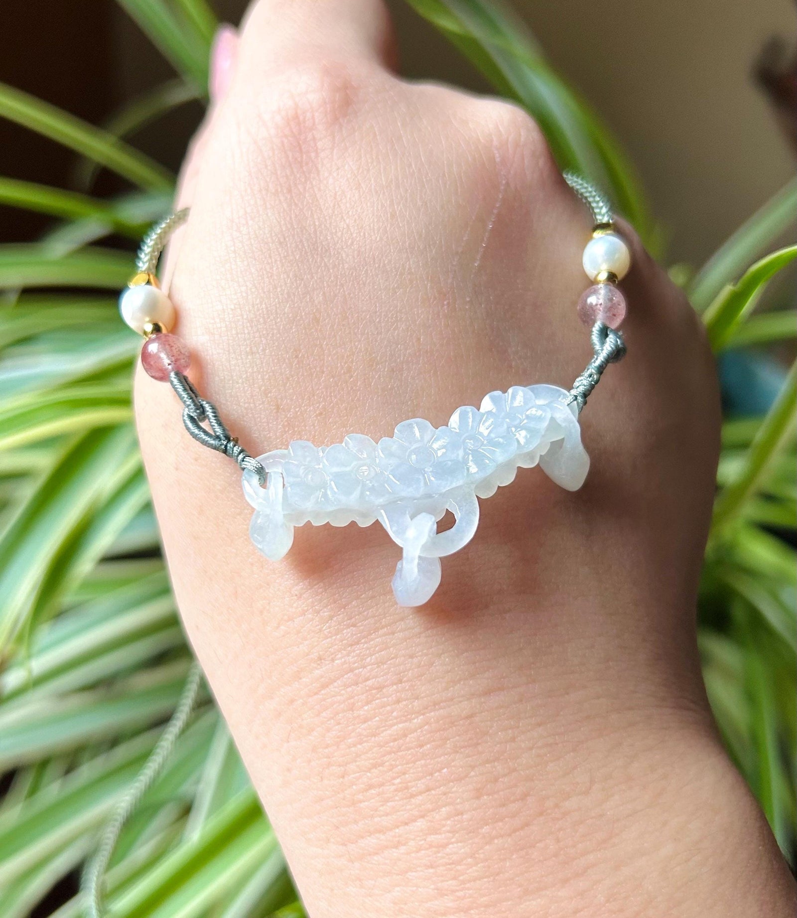 Jadeite Jade Crecent Pendant Jewelry Natural Burmese Untreated Type A Highly Translucent Icy White Jade Carved Flowers Handwowen Necklace