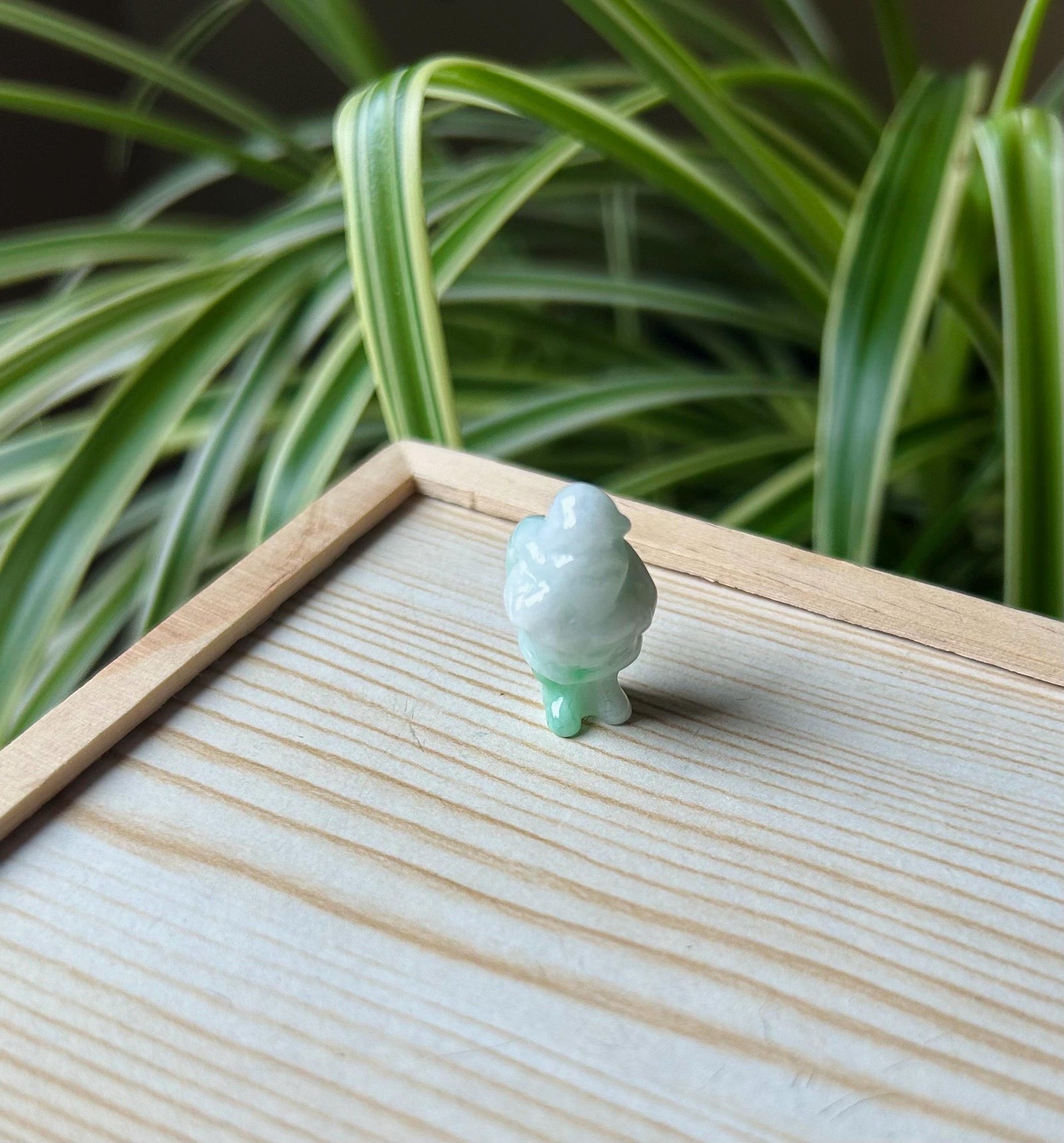 Jadeite Jade Ornament Authentic Burmese Untreated Type A Icy Green Jadeite Santa Petite Table Display Hand-carved Santa Jade Christmas Gift