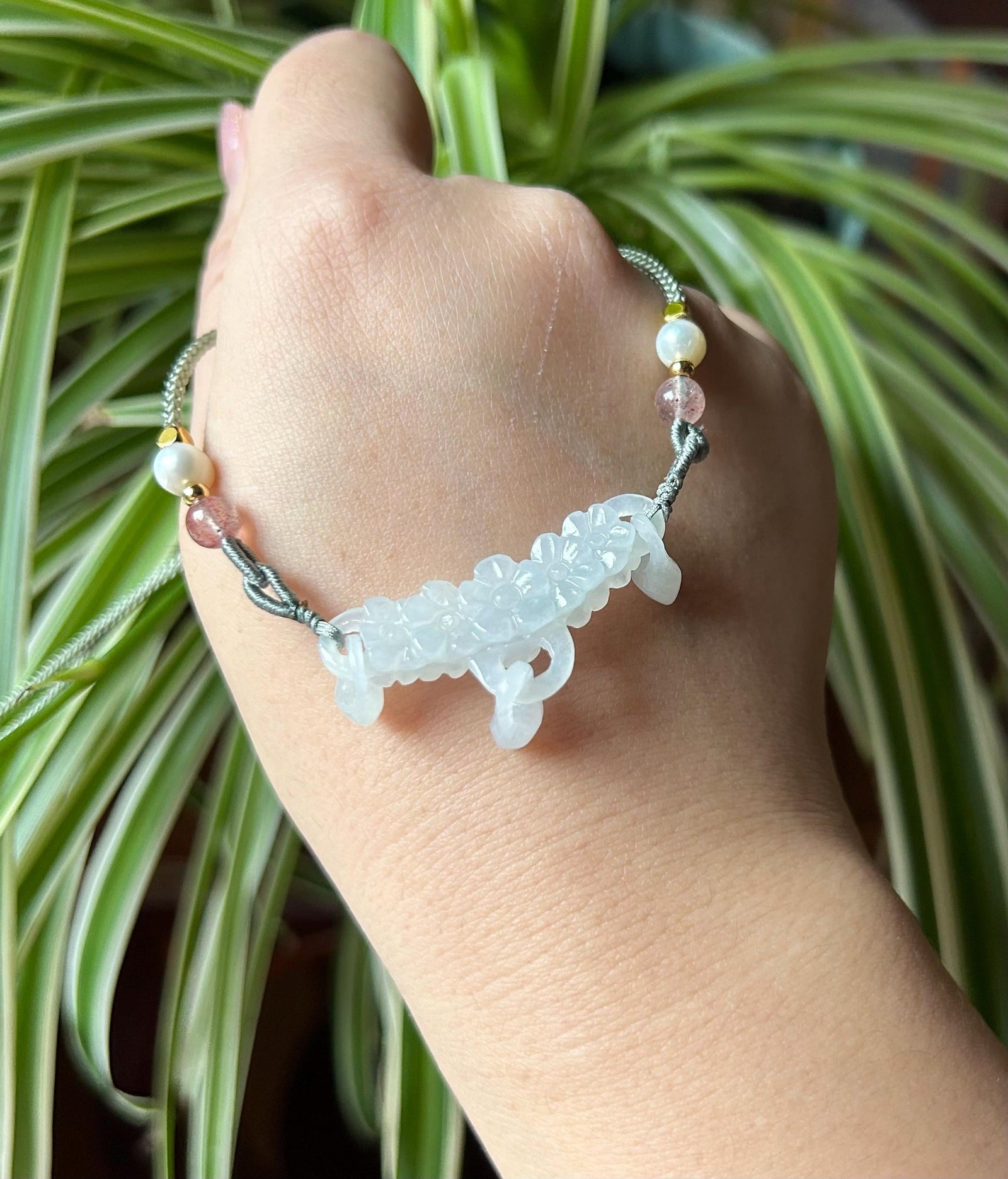 Jadeite Jade Crecent Pendant Jewelry Natural Burmese Untreated Type A Highly Translucent Icy White Jade Carved Flowers Handwowen Necklace