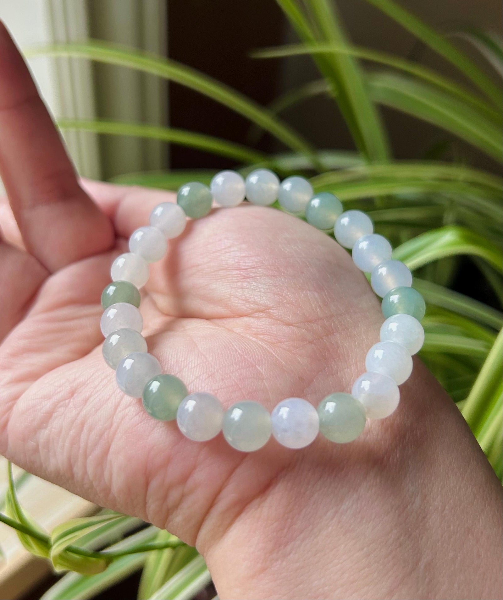 Certified Jadeite Jade Beaded Bracelet Jewelry Gift Authentic Untreated Highly Translucent Type A Burmese Icy Green and White 8.2mm FeiCui