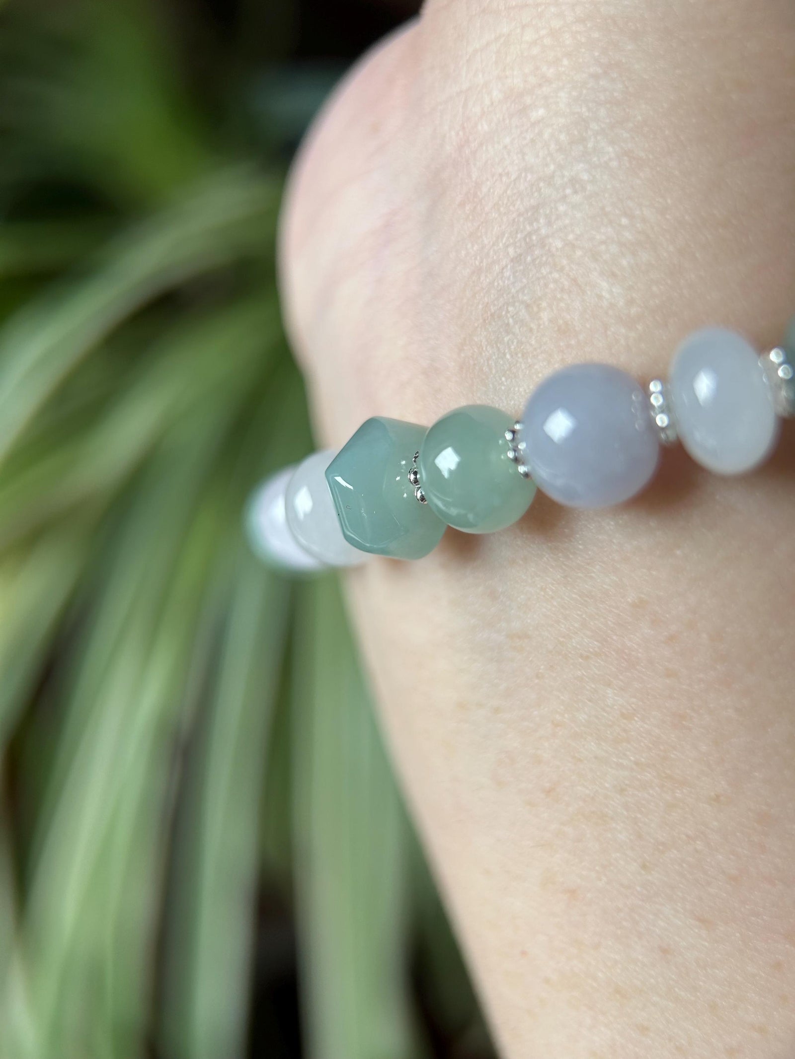 Jadeite Beaded Bracelet Jewelry Natural Burmese Type A Icy Highly Translucent Multicolor Jade 8-9mm