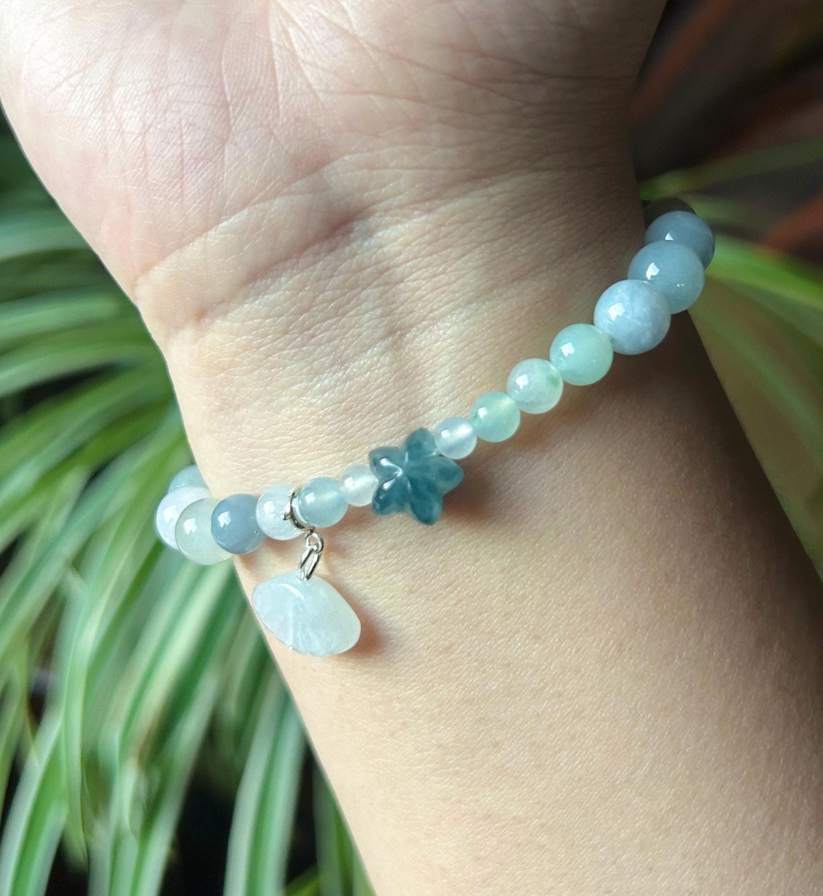 Burmese Jadeite Beaded Bracelet: Natural Type A Icy Translucent Myanmar 8mm Jade Starfish Focal Shellfish Charm