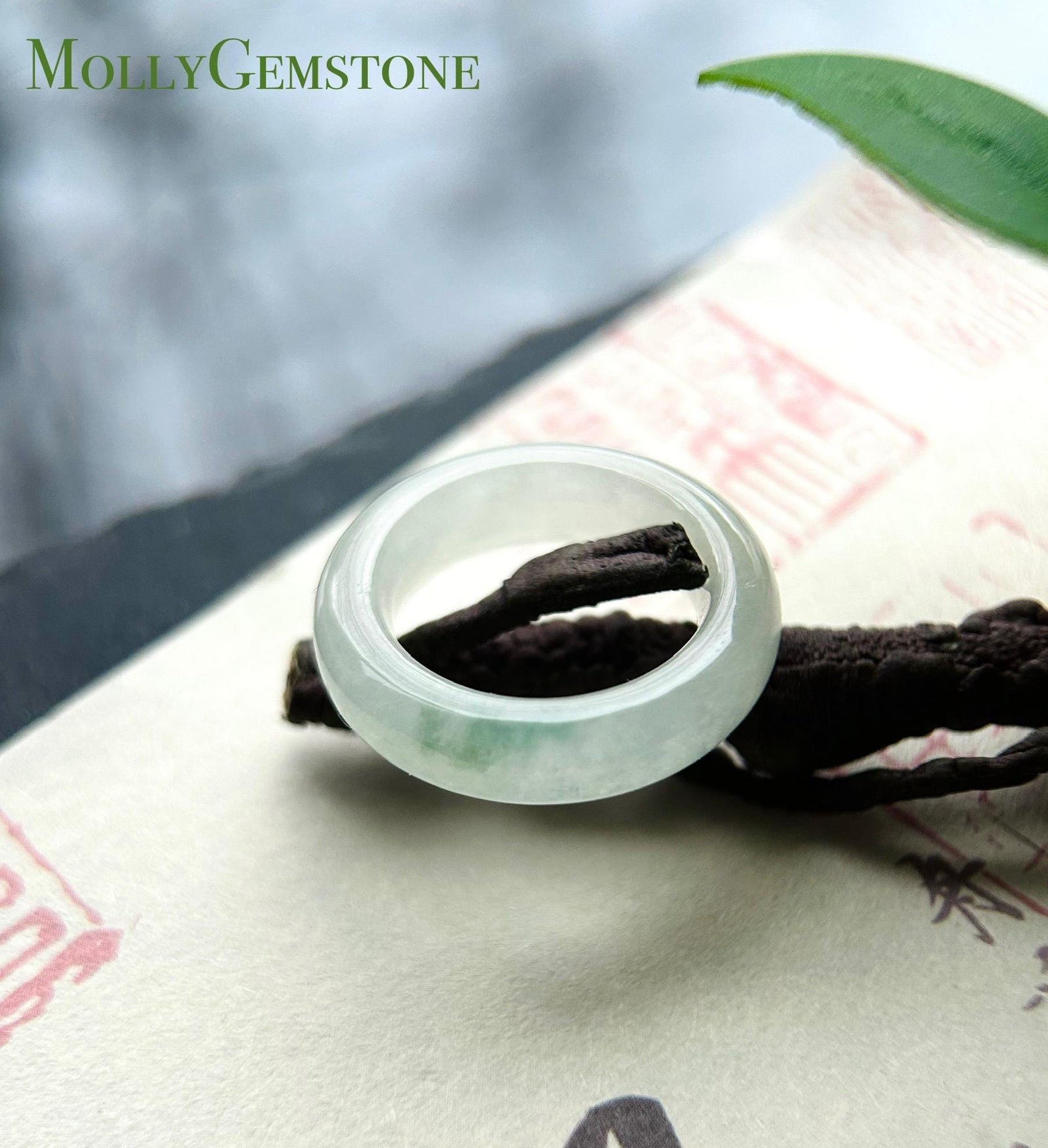 Natural Burmese Jadeite Ring – Untreated Type A fine glutinous White & Green Floral, US 4.5