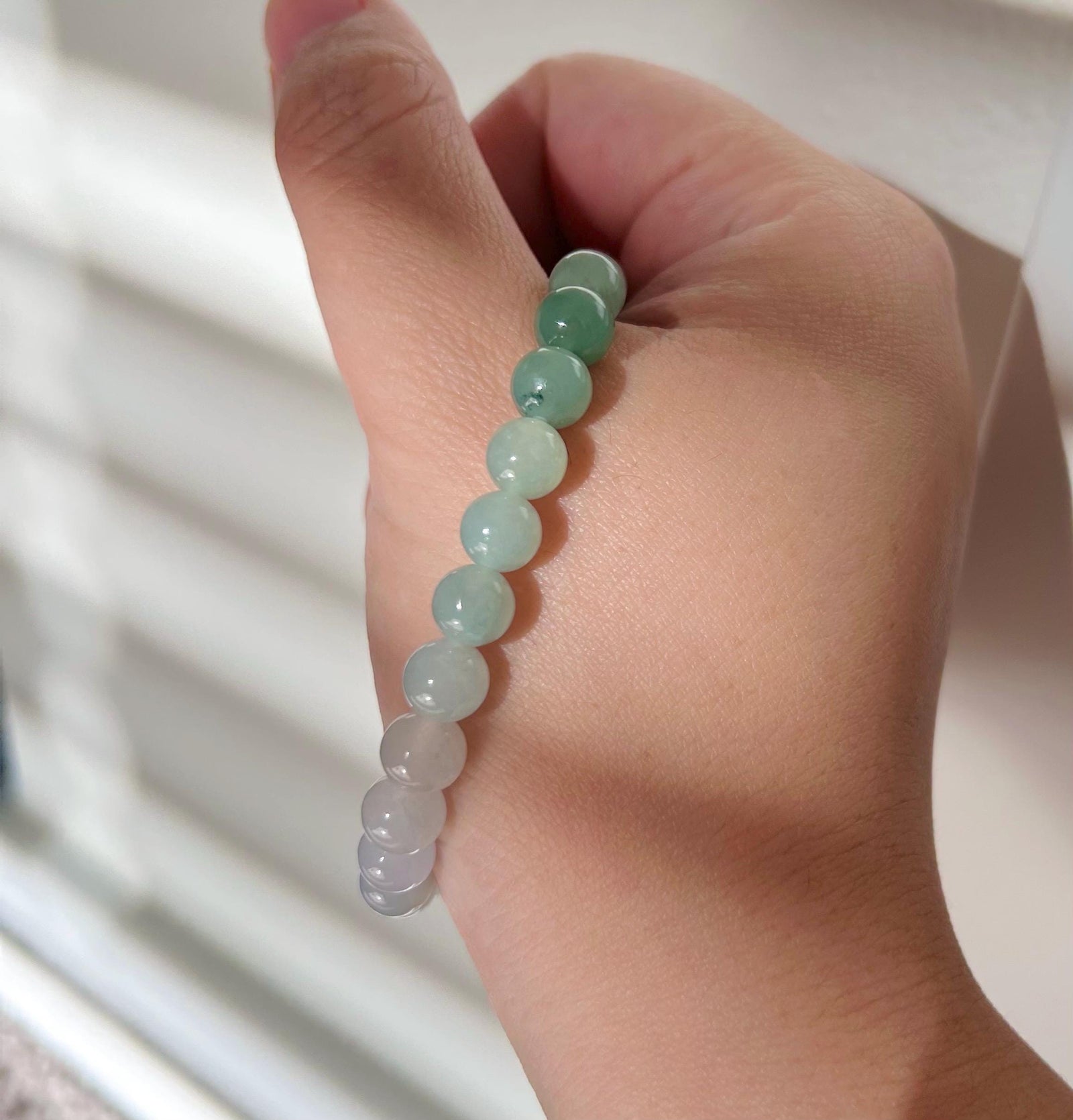 Natural Jadeite Beaded Bracelet Burmese Type A Translucent Icy Green & White Gradient Color Jade 7.3mm