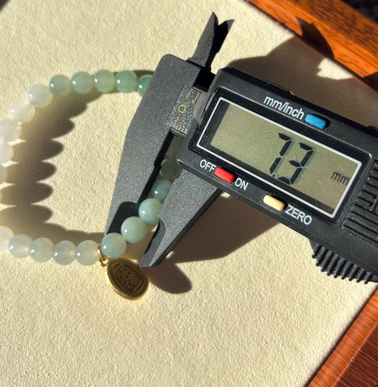 Natural Jadeite Beaded Bracelet Burmese Type A Translucent Icy Green & White Gradient Color Jade 7.3mm