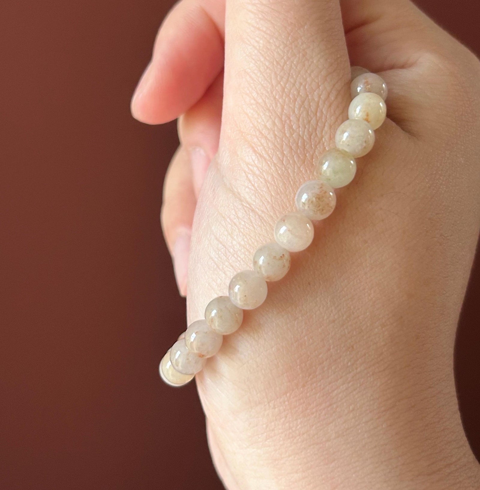 Natural Jadeite Beaded Bracelet – Burmese Type A Icy Red Floral with Highly Translucent Focal Icy White Jade, 6.4mm
