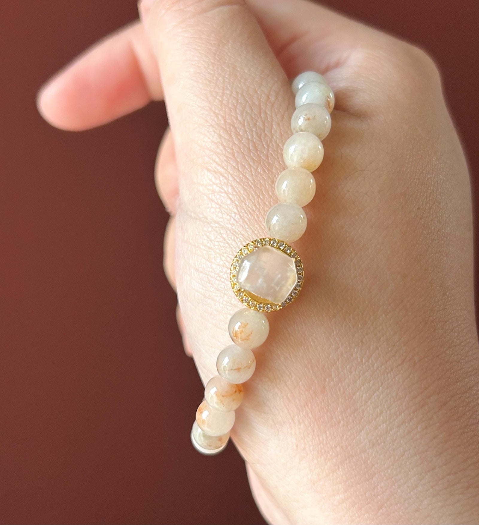 Natural Jadeite Beaded Bracelet – Burmese Type A Icy Red Floral with Highly Translucent Focal Icy White Jade, 6.4mm