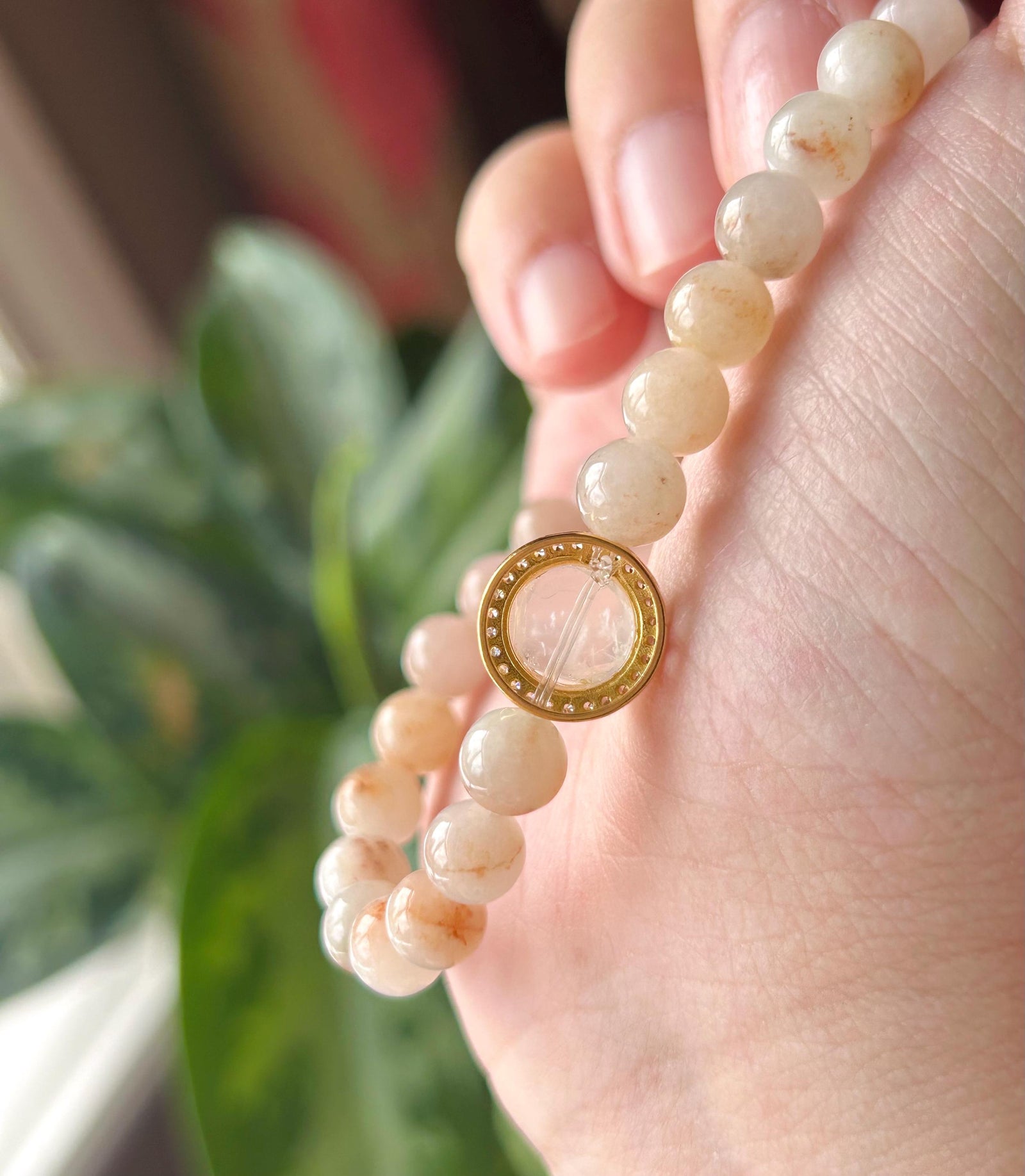 Natural Jadeite Beaded Bracelet – Burmese Type A Icy Red Floral with Highly Translucent Focal Icy White Jade, 6.4mm