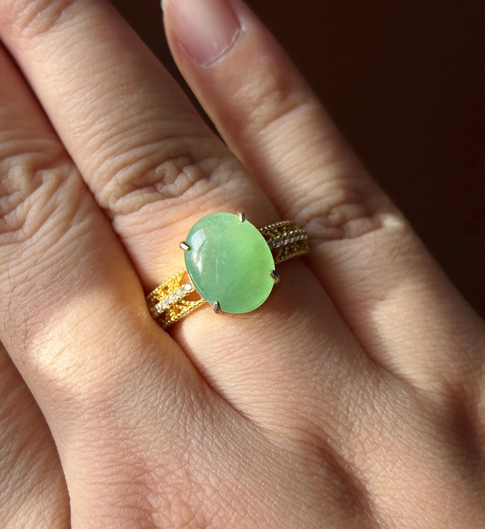 Certified Natural Jadeite Ring Mother’s Day Gift Burmese Type A Large fine glutinous Bright Apple Green Jade 12x10mm| 18k Gold Vermeil