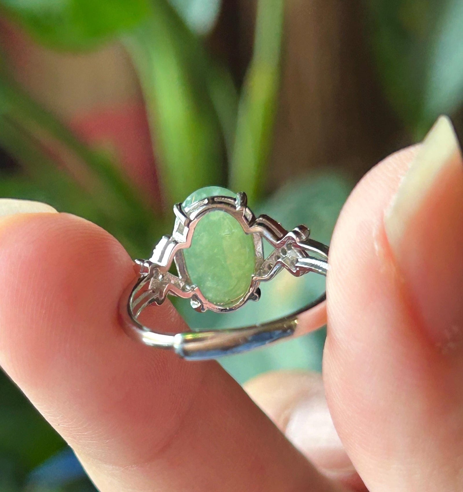 Certified Natural Jadeite Ring Mother’s Day Gift Burmese Type A fine glutinous Yellowish Green Oval Cabochon Jade 12x7.7mm| Sterling Silver