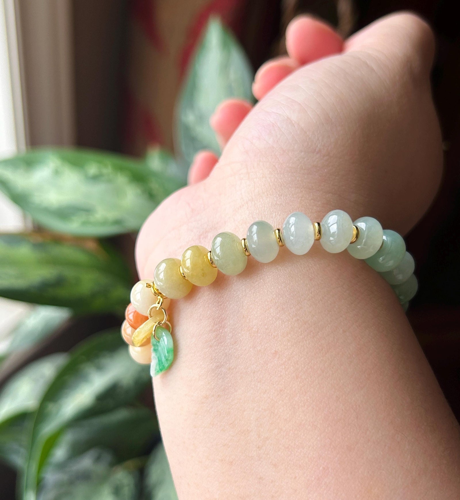 Natural Jadeite Beaded Gradient Bracelet – Burmese Type A Highly Translucent Icy Vibrant Rainbow Multicolor Jade, 9+mm