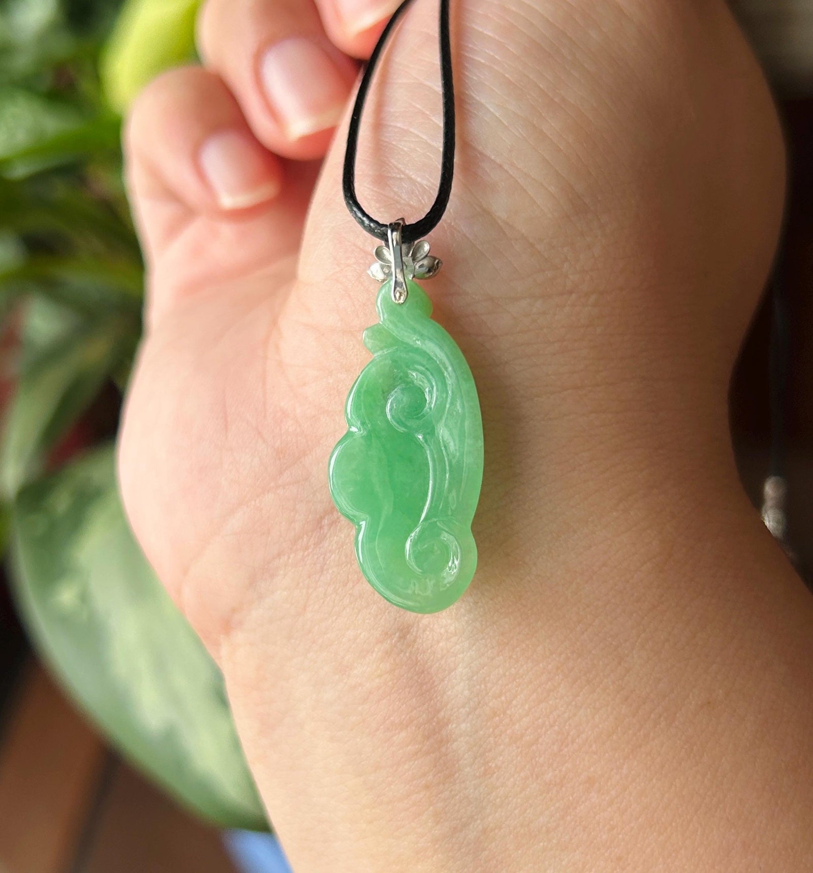 Certified Natural Jadeite RuYi Pendant | Burmese Type A Icy Gelatinous Vivid Apple Green Jade, 18k Solid Gold