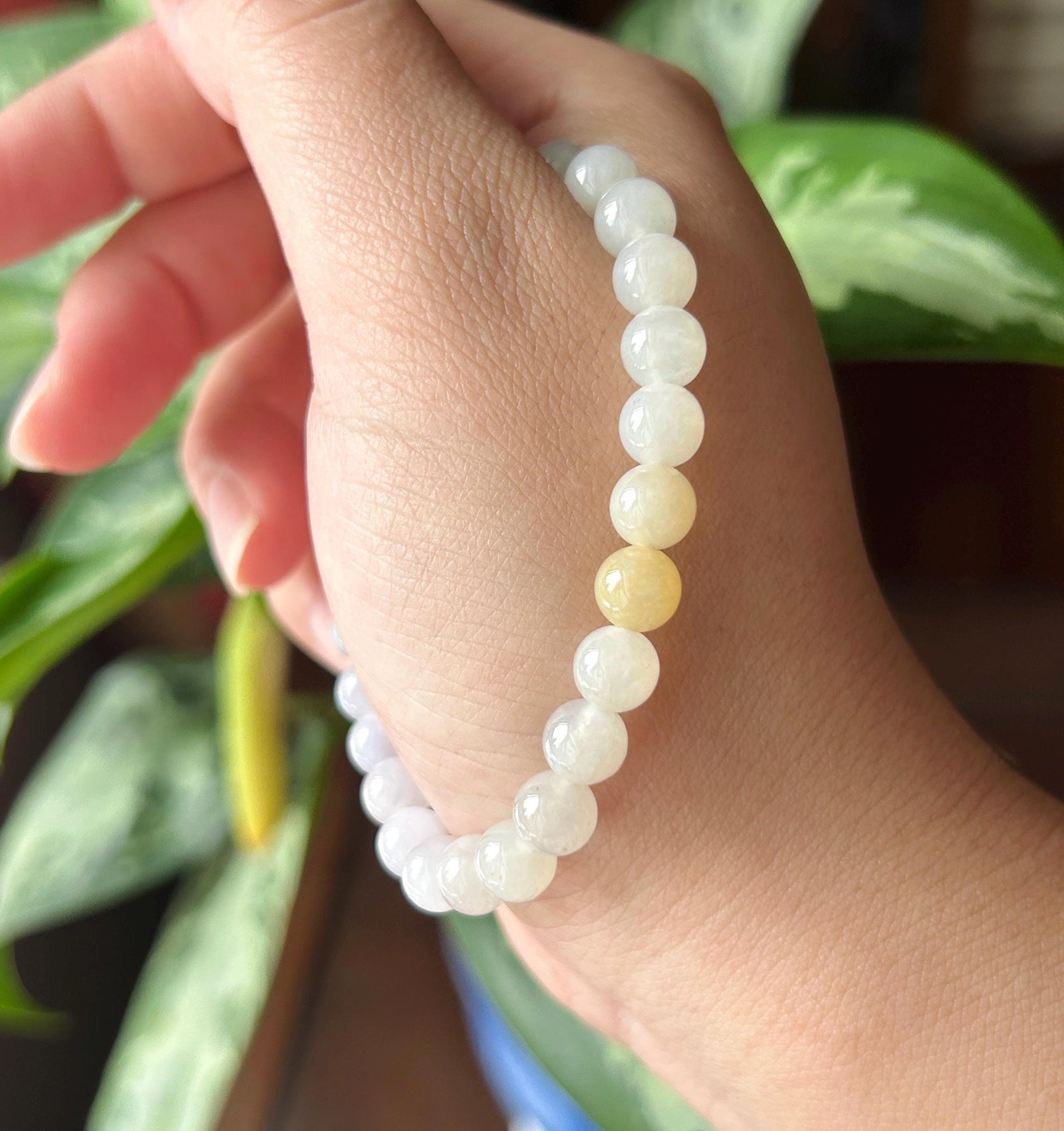 Natural Jadeite Beaded Gradient Bracelet – Burmese Type A Translucent Icy Pale Gradient Multicolor Jade, 7mm