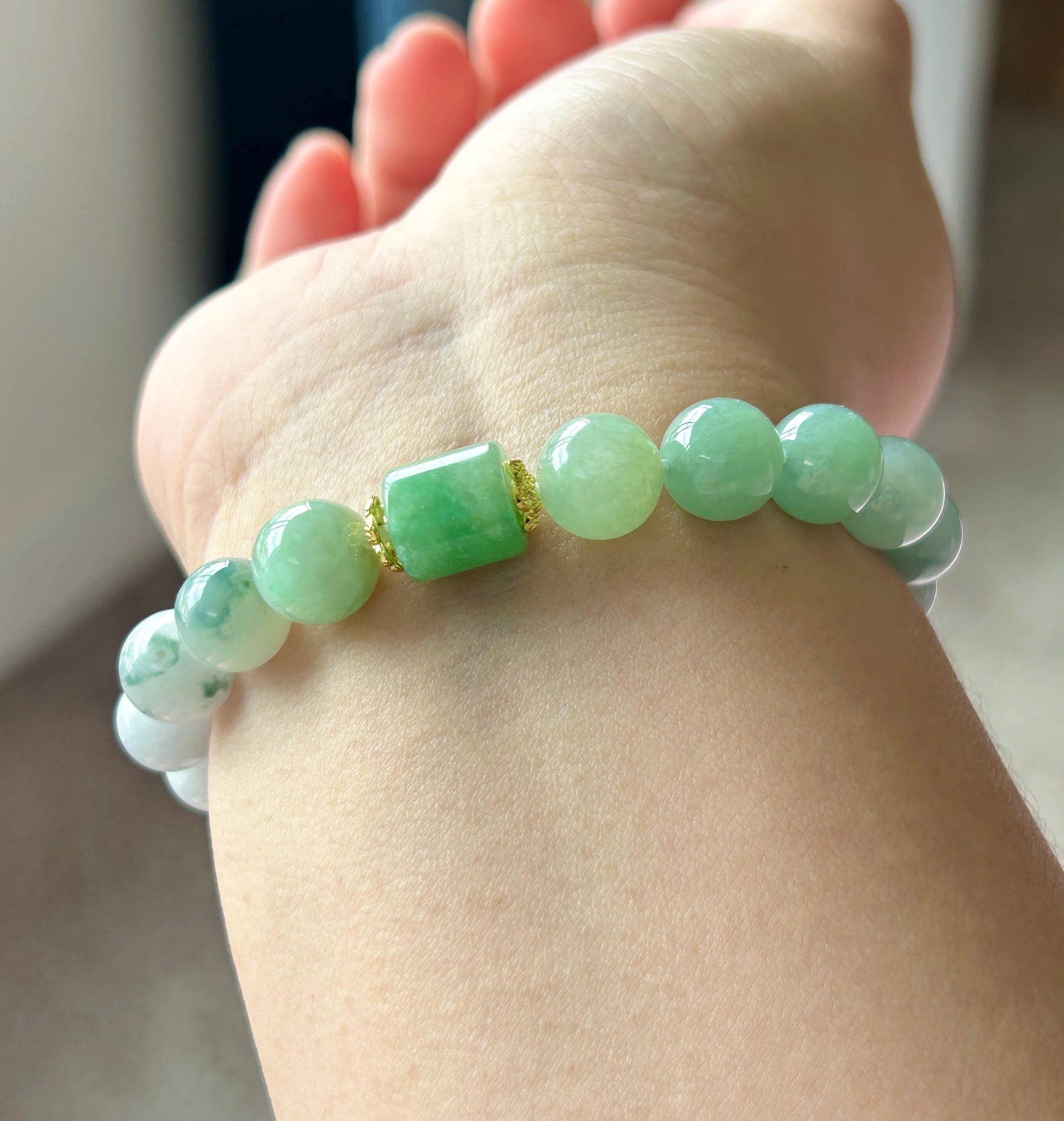 Natural Jadeite Beaded Bracelet, Burmese Type A Untreated Icy Translucent Gradient Blue and Green Jade, 9mm