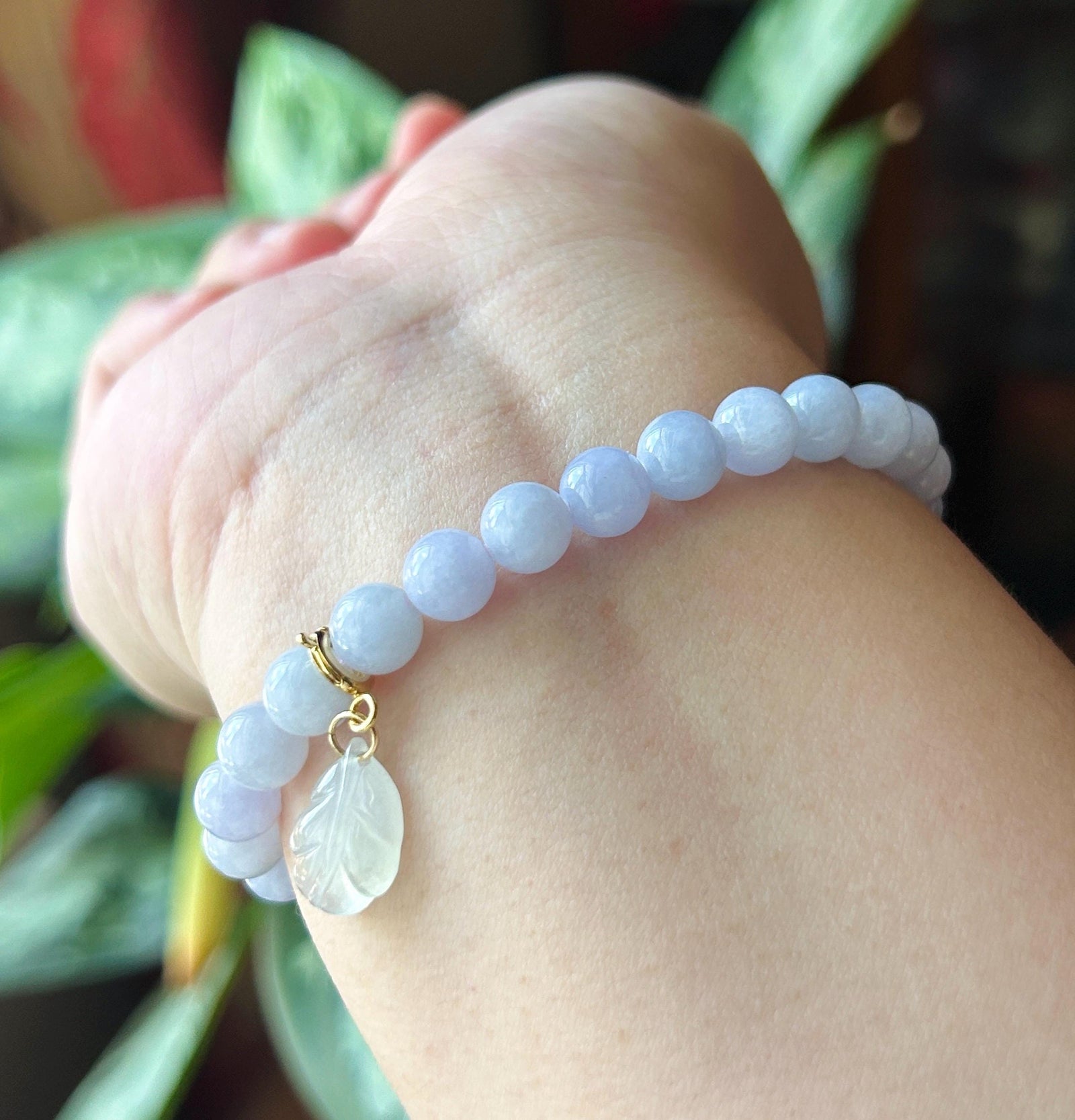 Natural Jadeite Beaded Bracelet Burmese Type A Fine Glutinous Icy Pinkish Lavender Jade 7mm Minimalist Jewelry Icy Leaf Charm