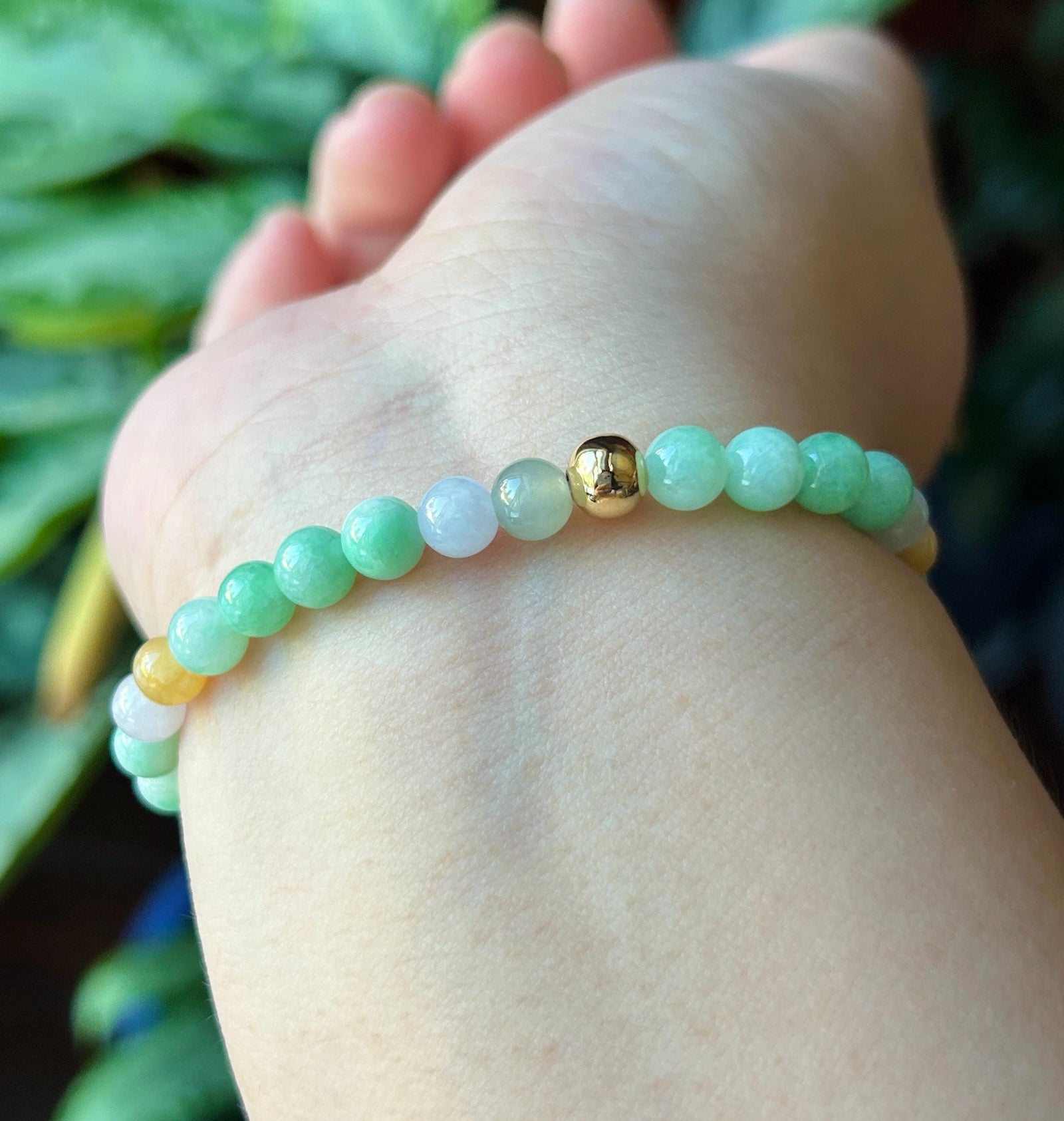 Natural Jadeite Beaded Bracelet, Burmese Type A Untreated Fine Glutinous Icy Apple Green Jade, 6mm