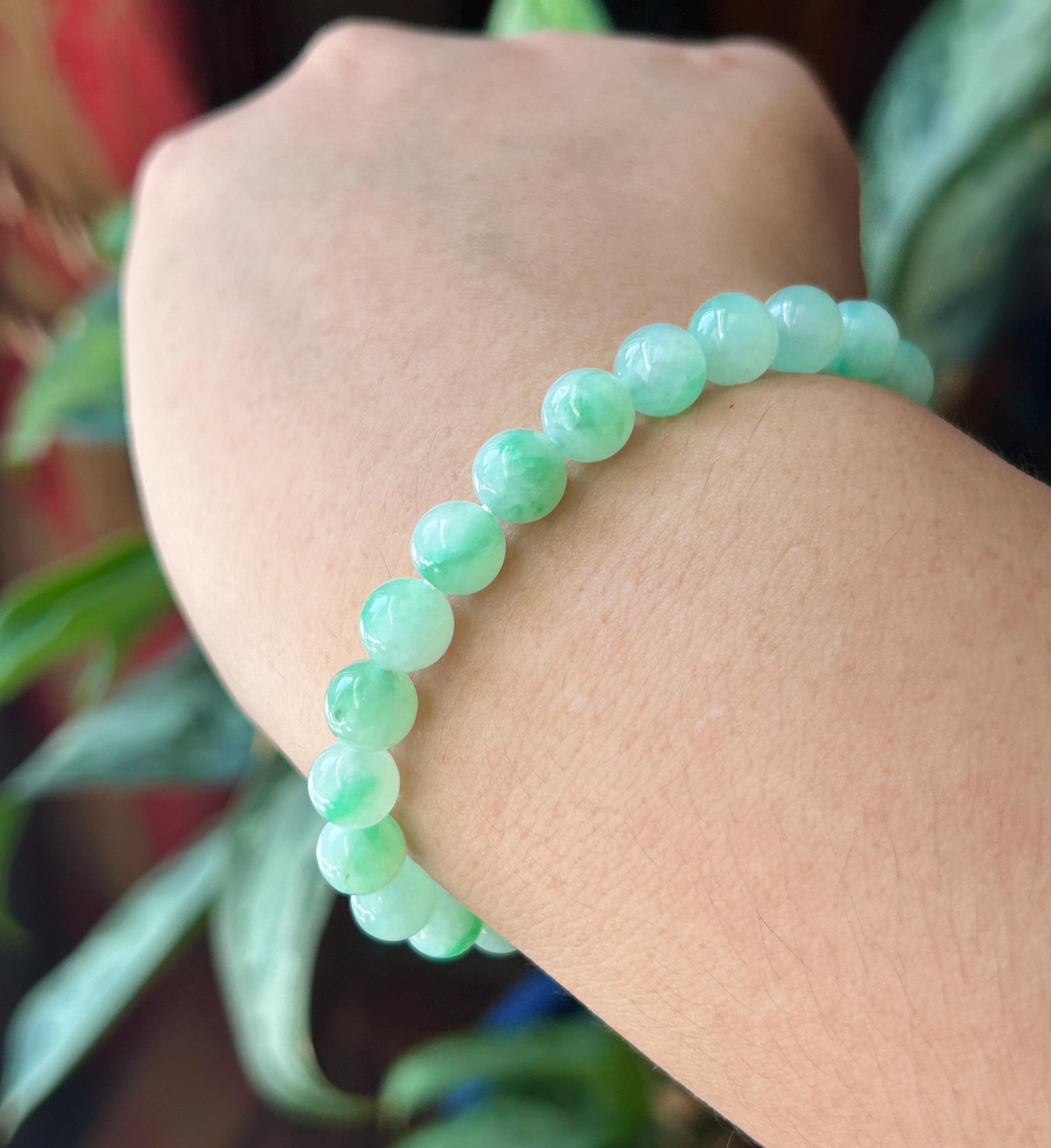 Natural Jadeite Beaded Bracelet, Burmese Type A Highly Translucent Icy Apple Green & Vivid-Green Floral Jade Beads, 7.6mm