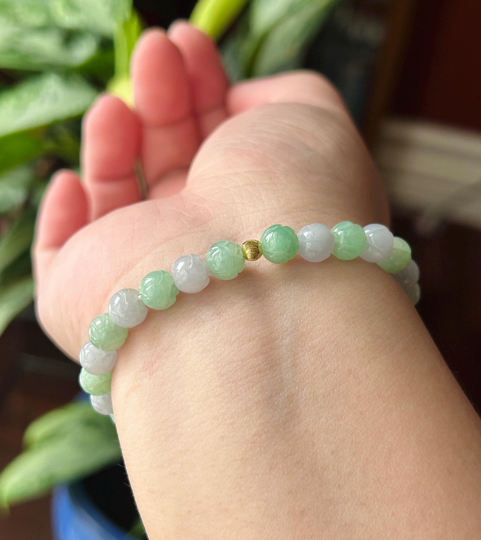 Natural Jadeite Beaded Bracelet Burmese Type A Translucent Icy Apple Green & Pale Lavender Jade Rounded Lotus Beads 6.8mm