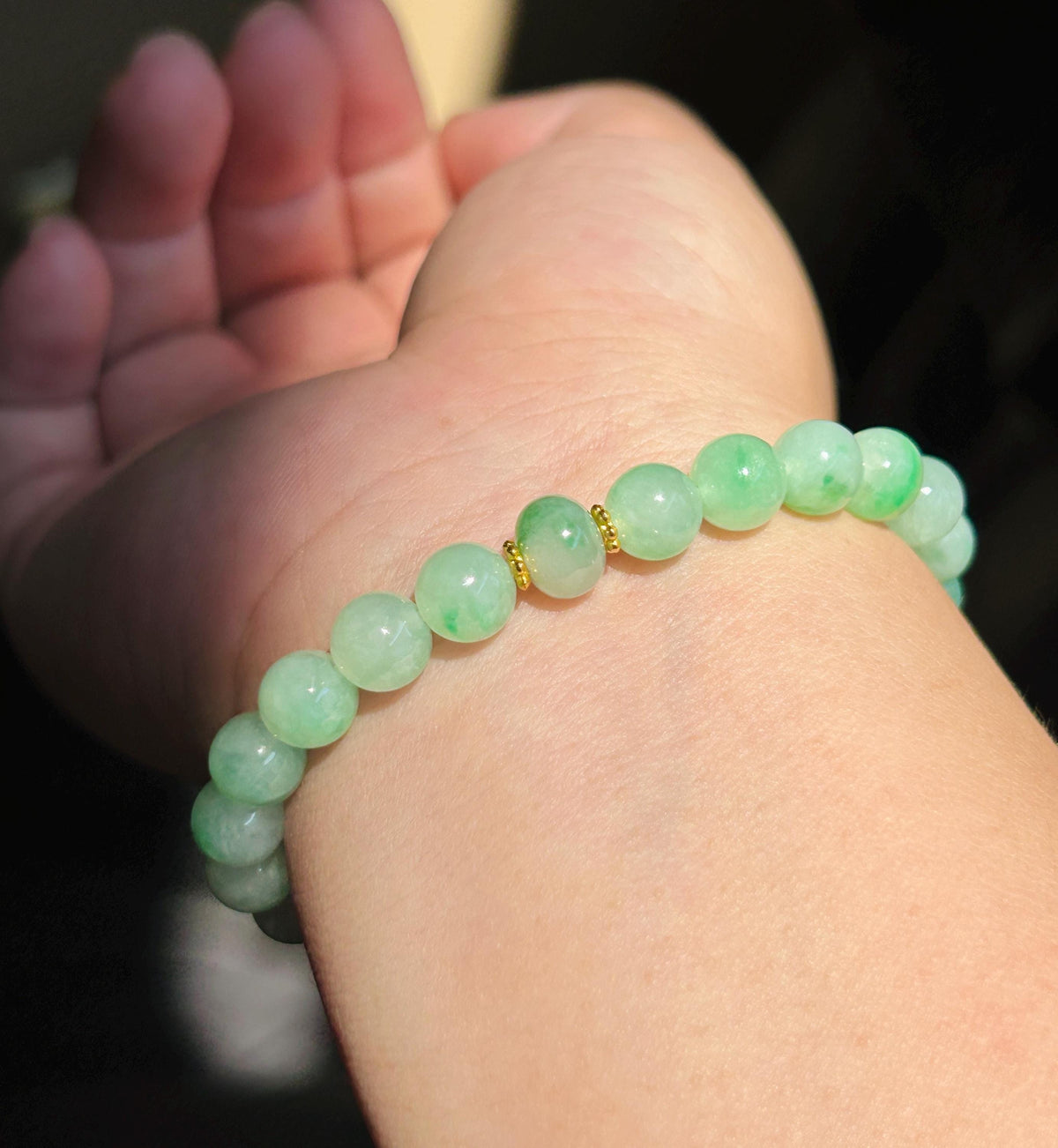 Natural Jadeite Beaded Bracelet, Burmese Type A Highly Translucent Icy Apple Green & Vivid-Green Floral Jade Beads, 7.6mm