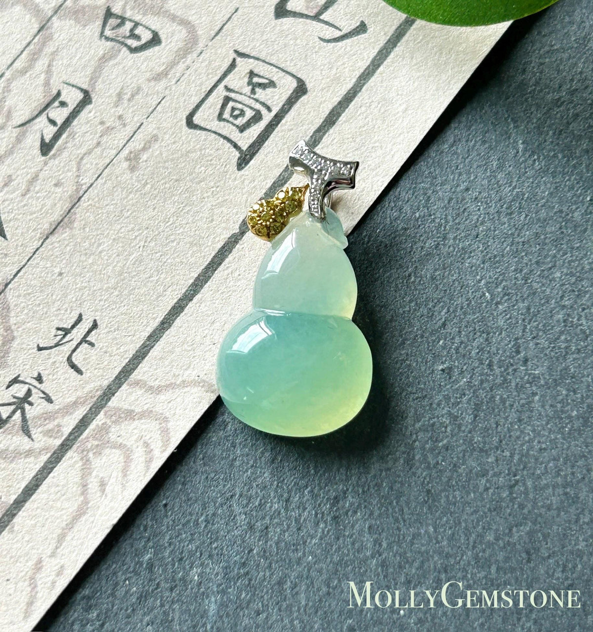 Certified Natural Jadeite Gourd Pendant High-End Burmese Type A Highly Translucent Icy Sweet Apple Green Jade Hulu, 18k Solid Gold, Diamonds