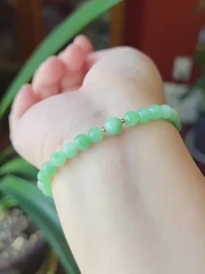 Natural Jadeite Bracelet, Burmese Type A Icy Translucent Apple Green with Vivid-Green Floral Jade Beads, 6mm, Minimalist Jewelry
