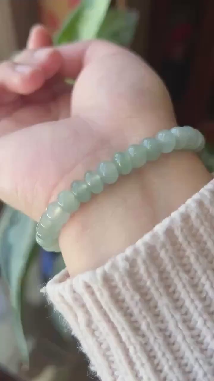 Natural Jade Beaded Bracelet | Burmese Type A Highly Translucent Icy Clear-Water Green Jadeite 8mm