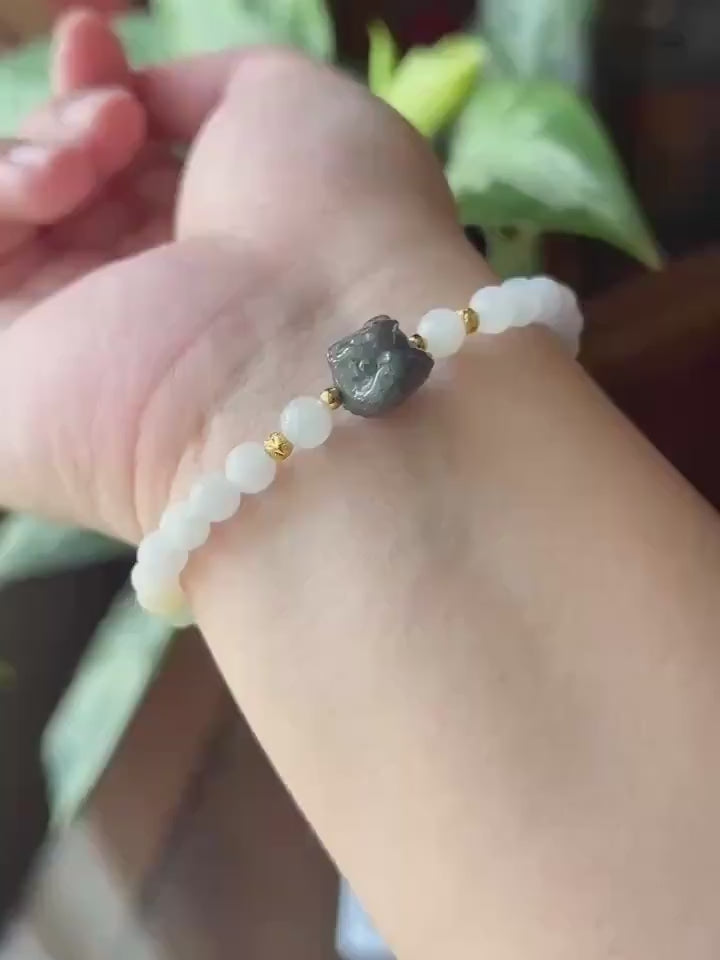 Natural Jadeite Beaded Bracelet – Burmese Type A Untreated Glutinous White Jade with Wuji Black Lion Charm, 6mm, Protection Amulet
